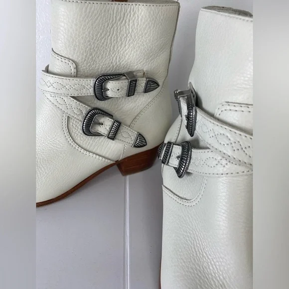 FRYE Ellen Buckle Bootie White Leather Ankle Boots with Silver Hardware - Picture 3 of 8